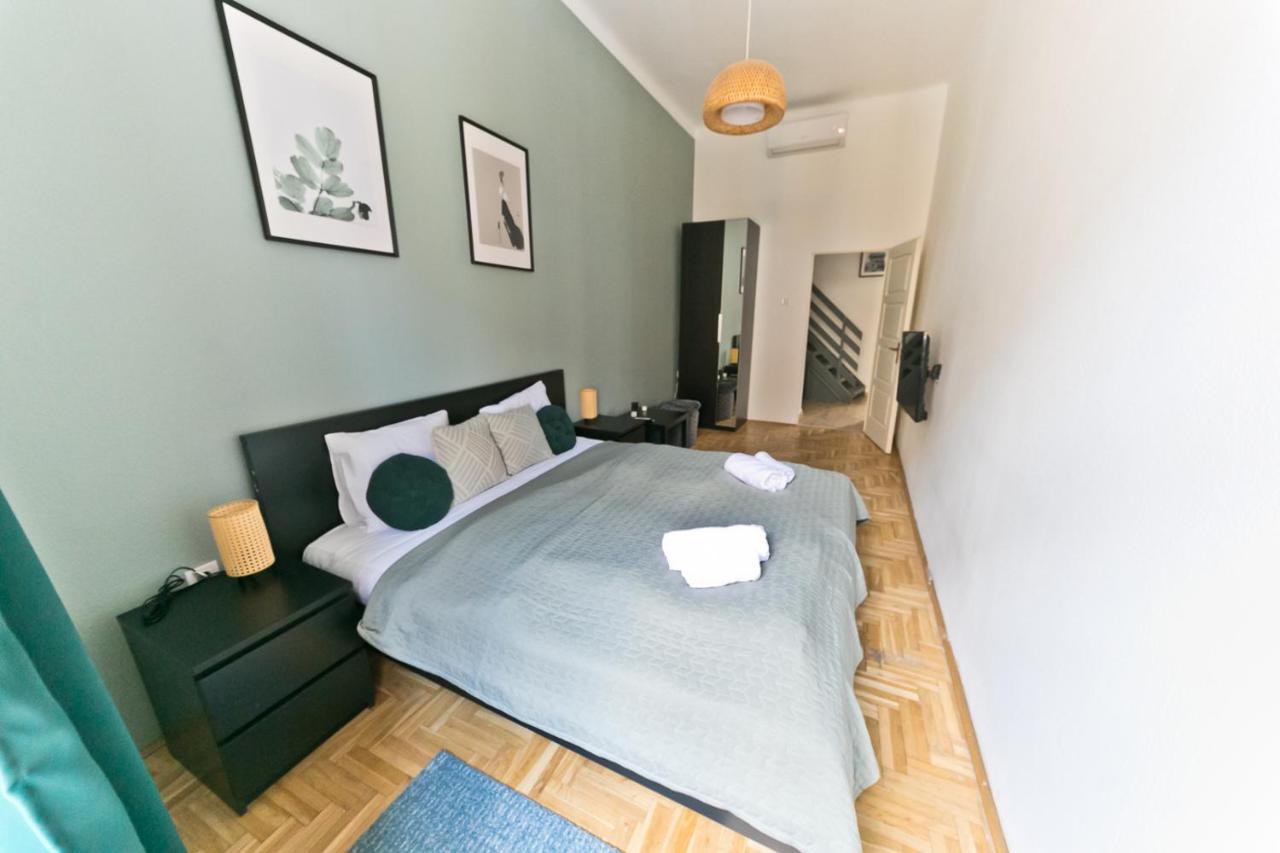 Dob Duplex Apartment Budapest Exteriör bild